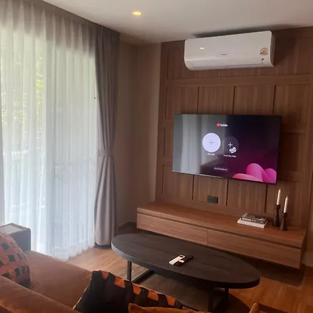Spacious Bedroom- 2 Mins From Train Station Bangkok Exterior photo