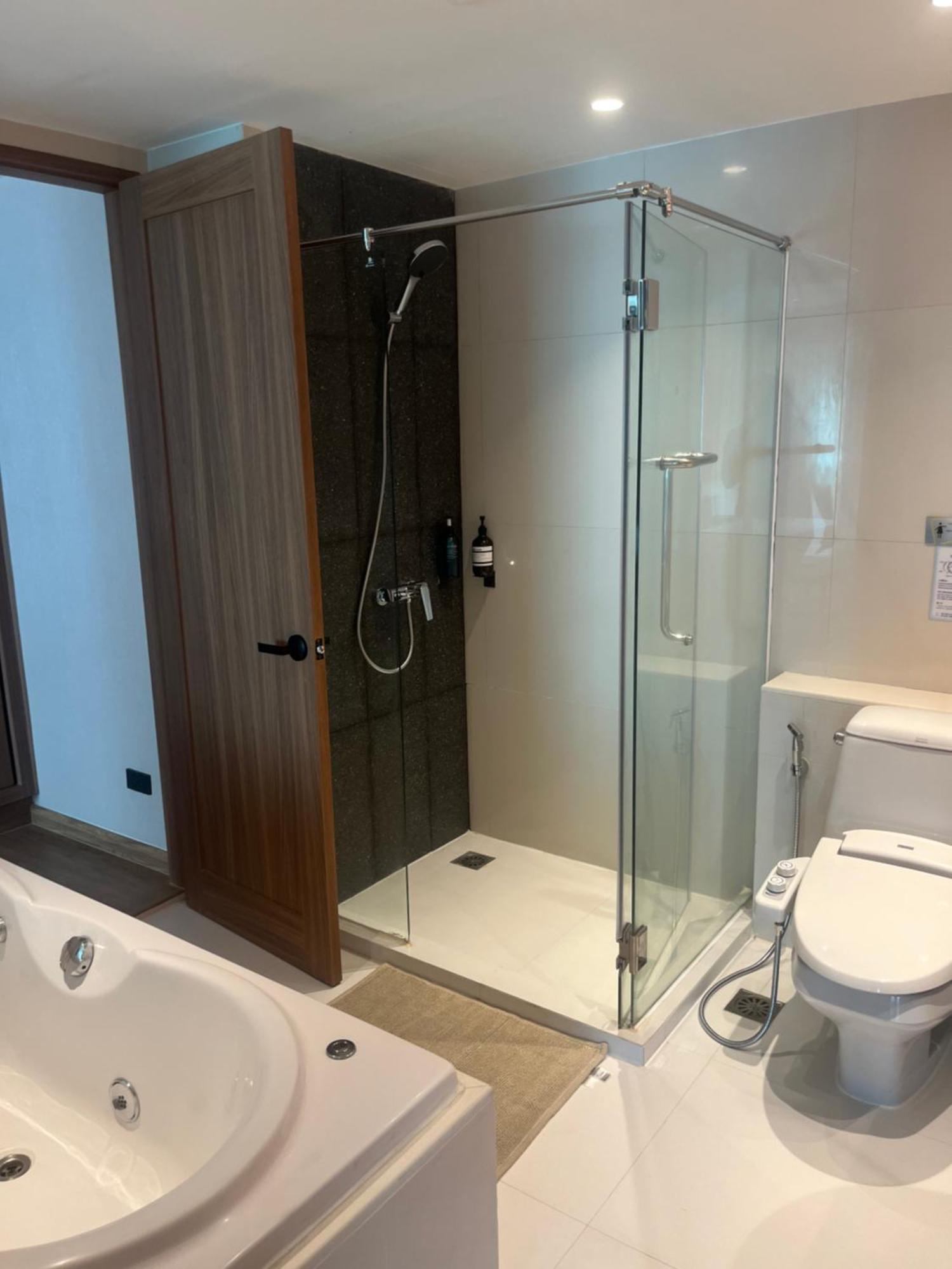 Spacious Bedroom- 2 Mins From Train Station Appartement Bangkok