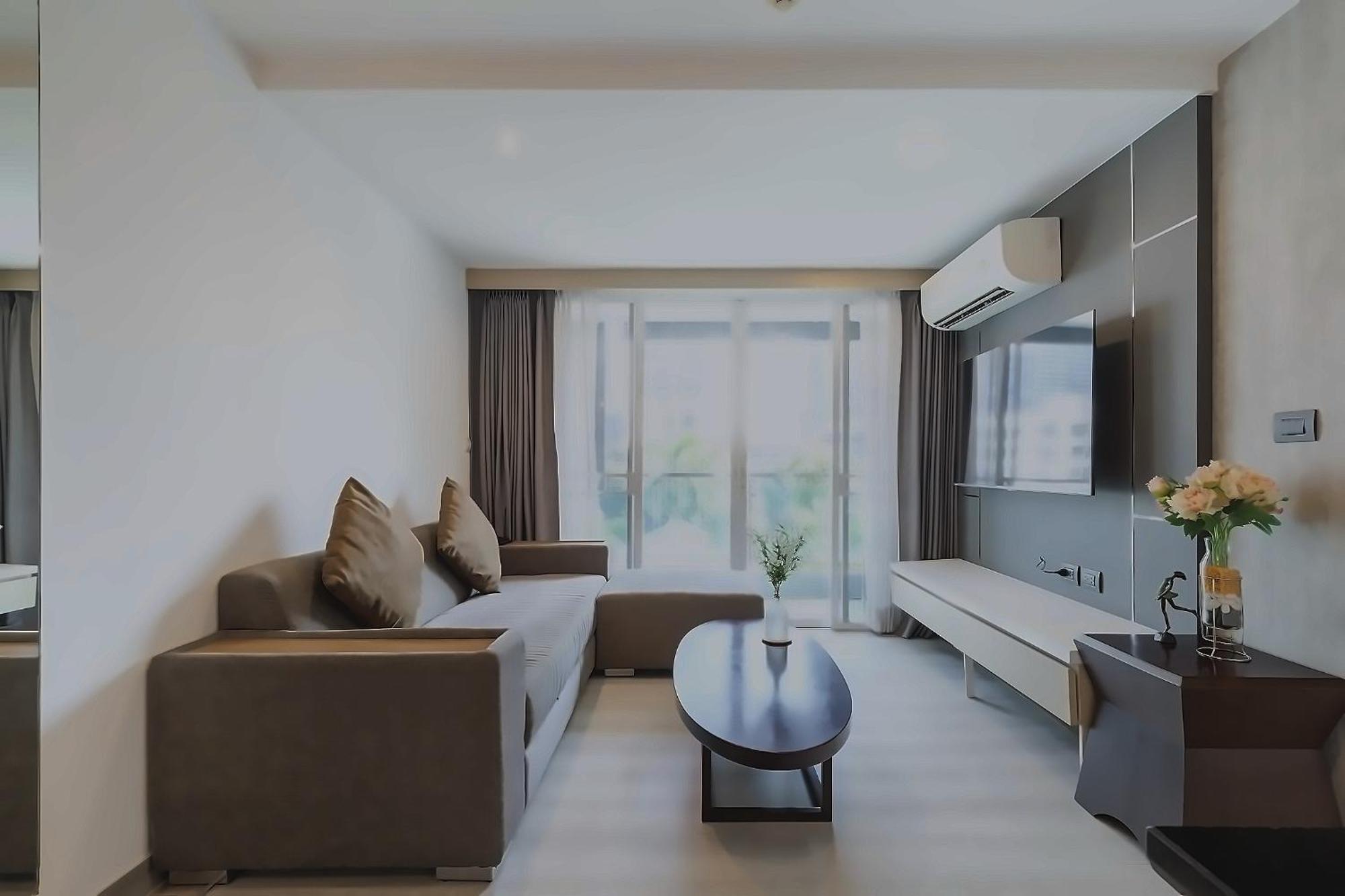 Appartement Spacious Bedroom- 2 Mins From Train Station Bangkok